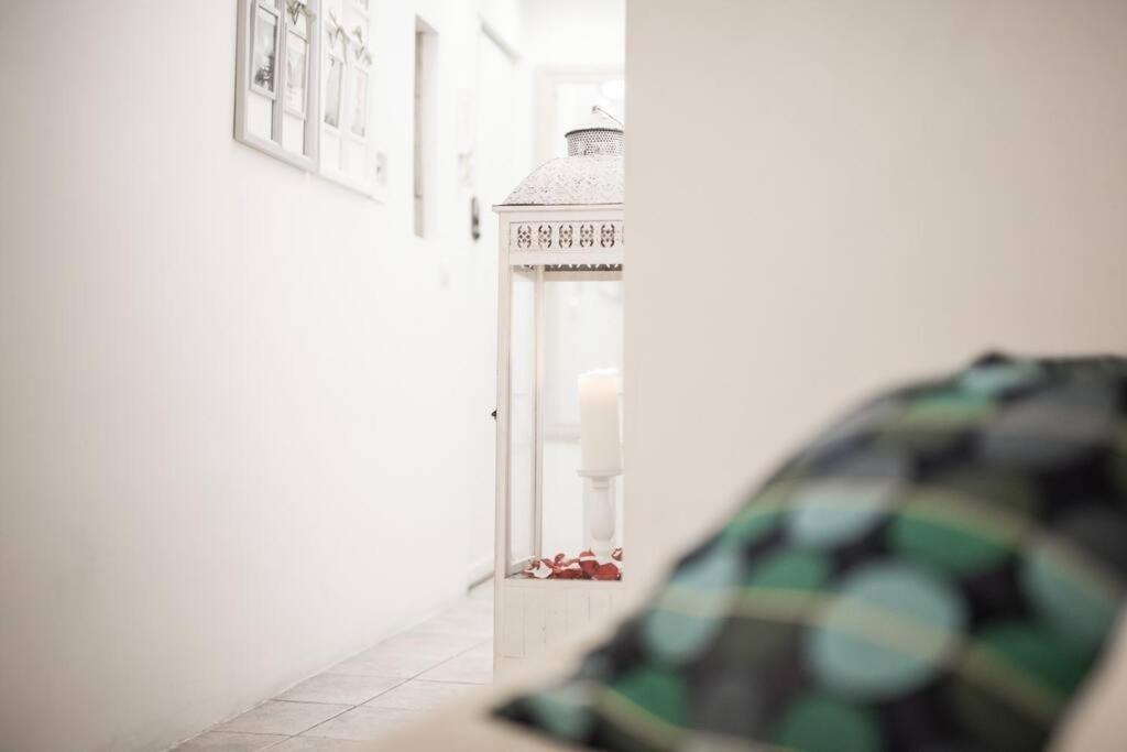 Shabby Apartment @Trastevere Рим Екстер'єр фото