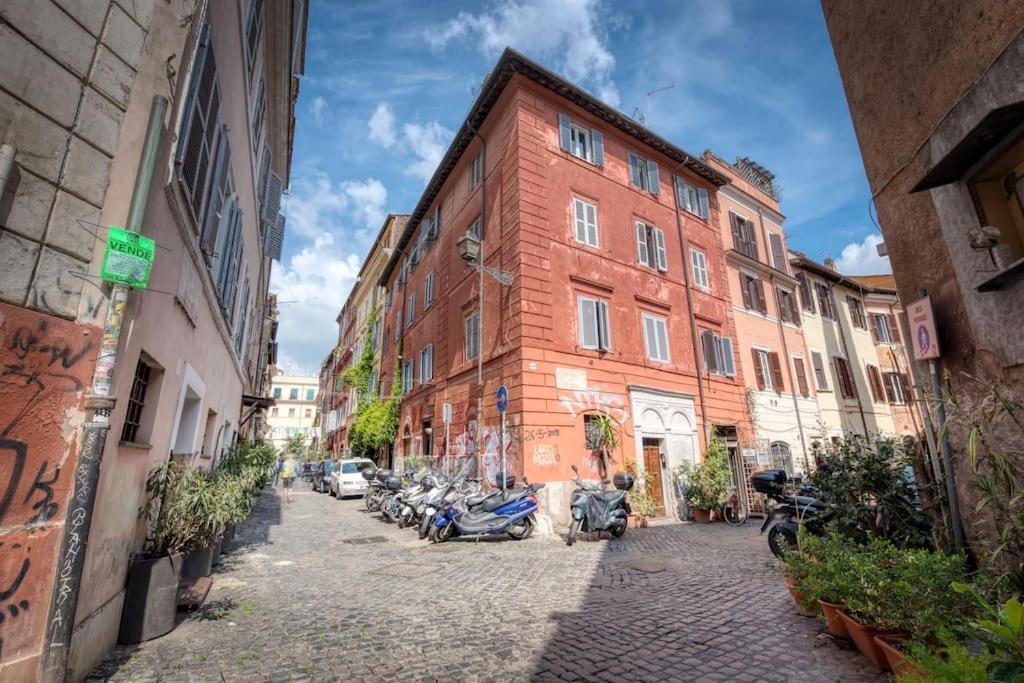Shabby Apartment @Trastevere Рим Екстер'єр фото
